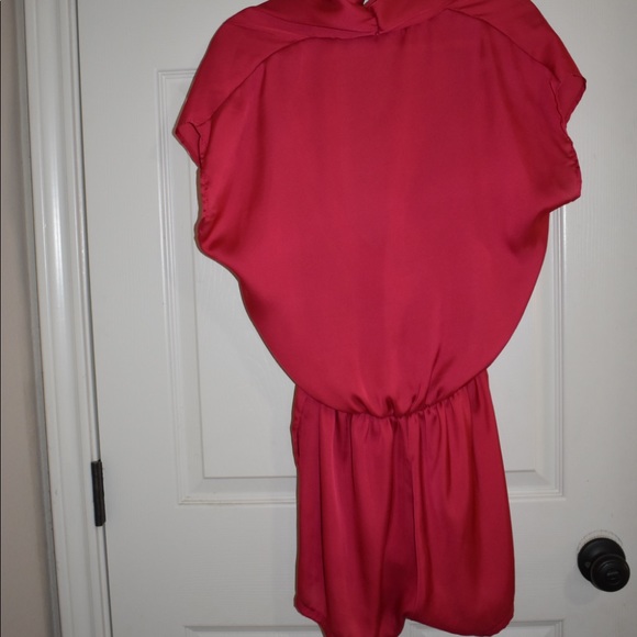 Fuchsia romper - Picture 3 of 3